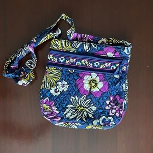 Vera Bradley triple zip hipster African Violet